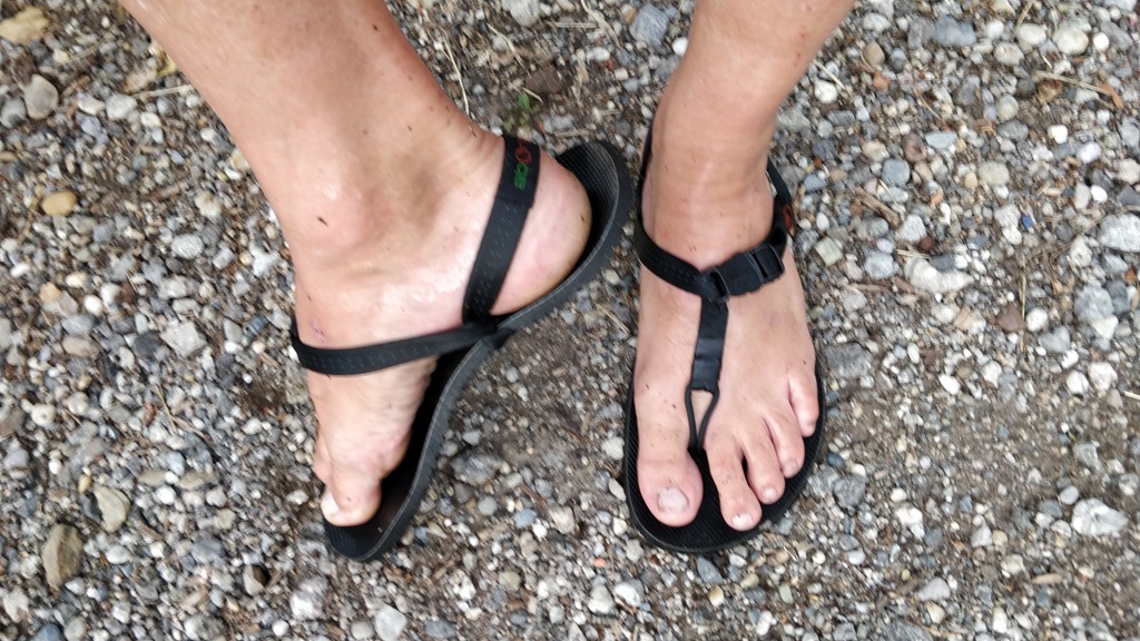 Ersteindruck Aborigen Totem Sandale